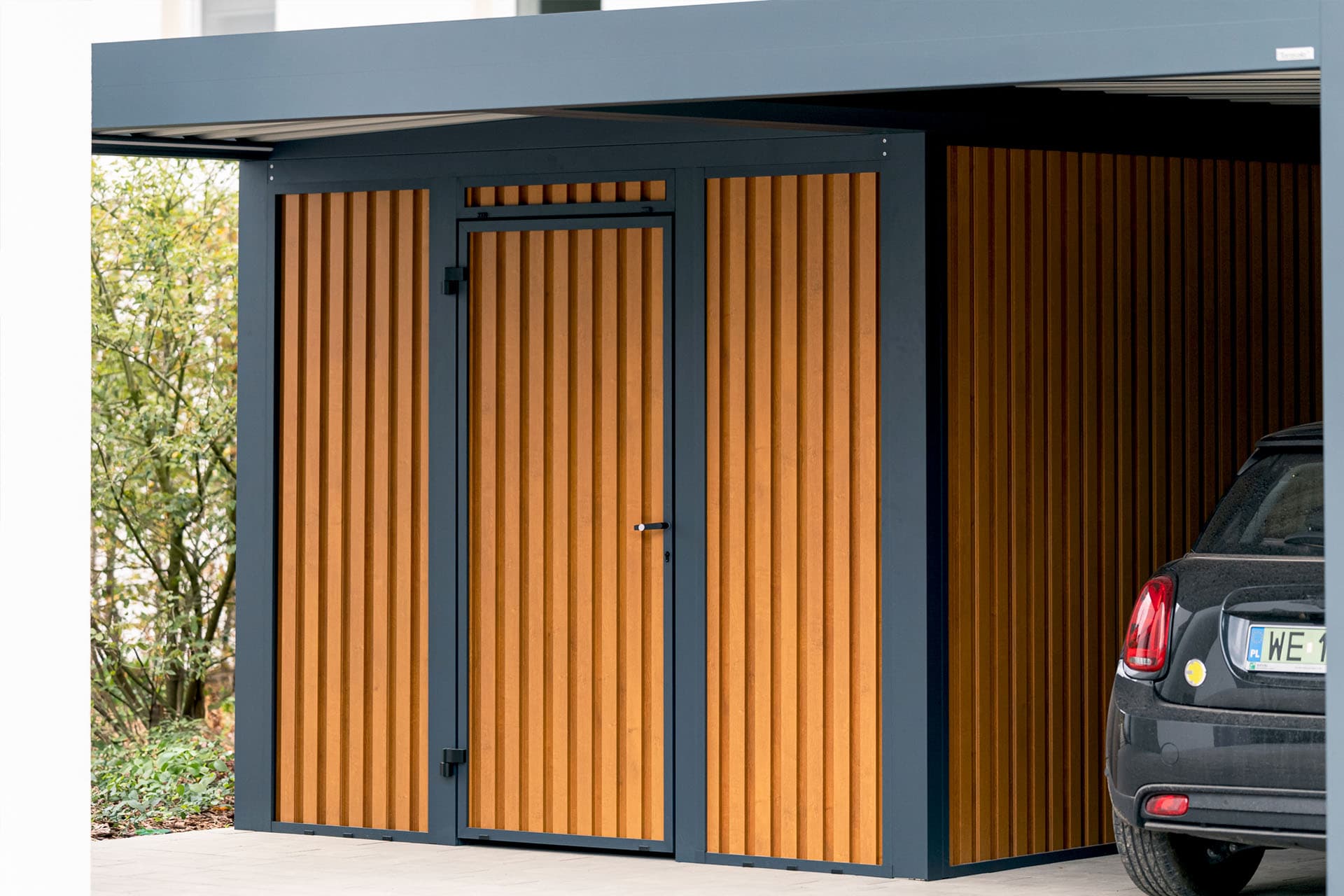 Tarasola Carport z pomieszczeniem gospodarczym — realizacja zadaszenia tarasowego w Trójmieście 2
