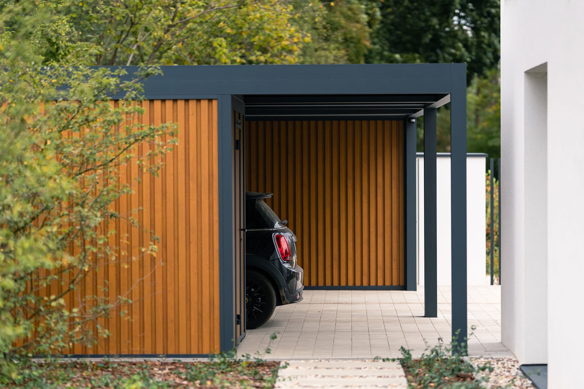 Tarasola Carport z pomieszczeniem gospodarczym — realizacja zadaszenia tarasowego w Trójmieście 3