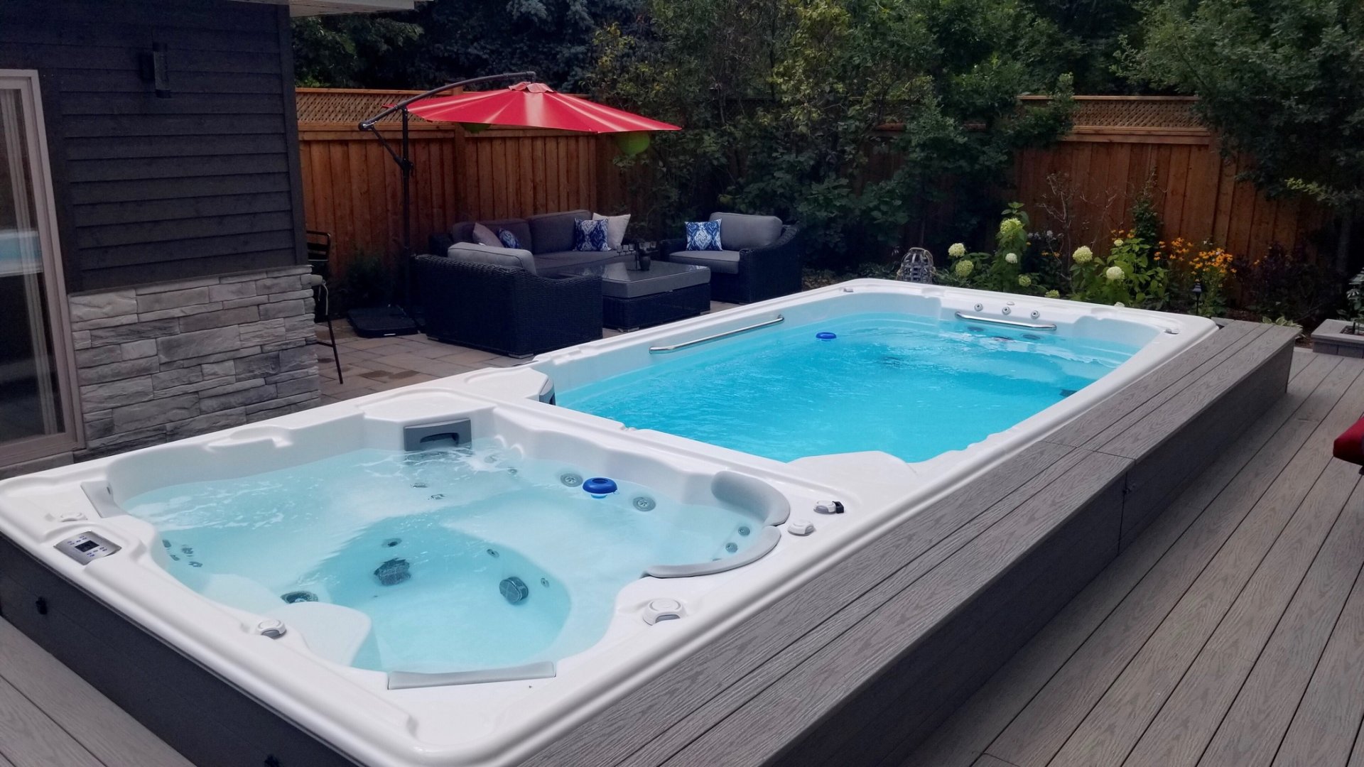DualStream19 — Baseny SPA z przeciwprądem, Jarys Trójmiasto
